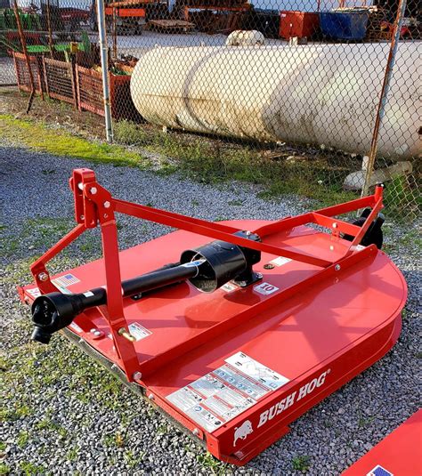5&x27; 3PT ROTARY CUTTER W540 PTO WSLIP CLUTCH PROTECTION SINGLE LAMINATED TAIL WHEEL--DEFLECTOR KIT. . 5 ft brush hog for sale